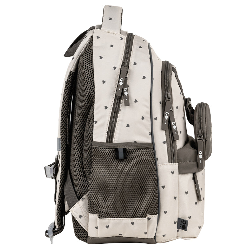 Рюкзак шкільний GoPack Education Beige Polka Dots GO26-182M-3