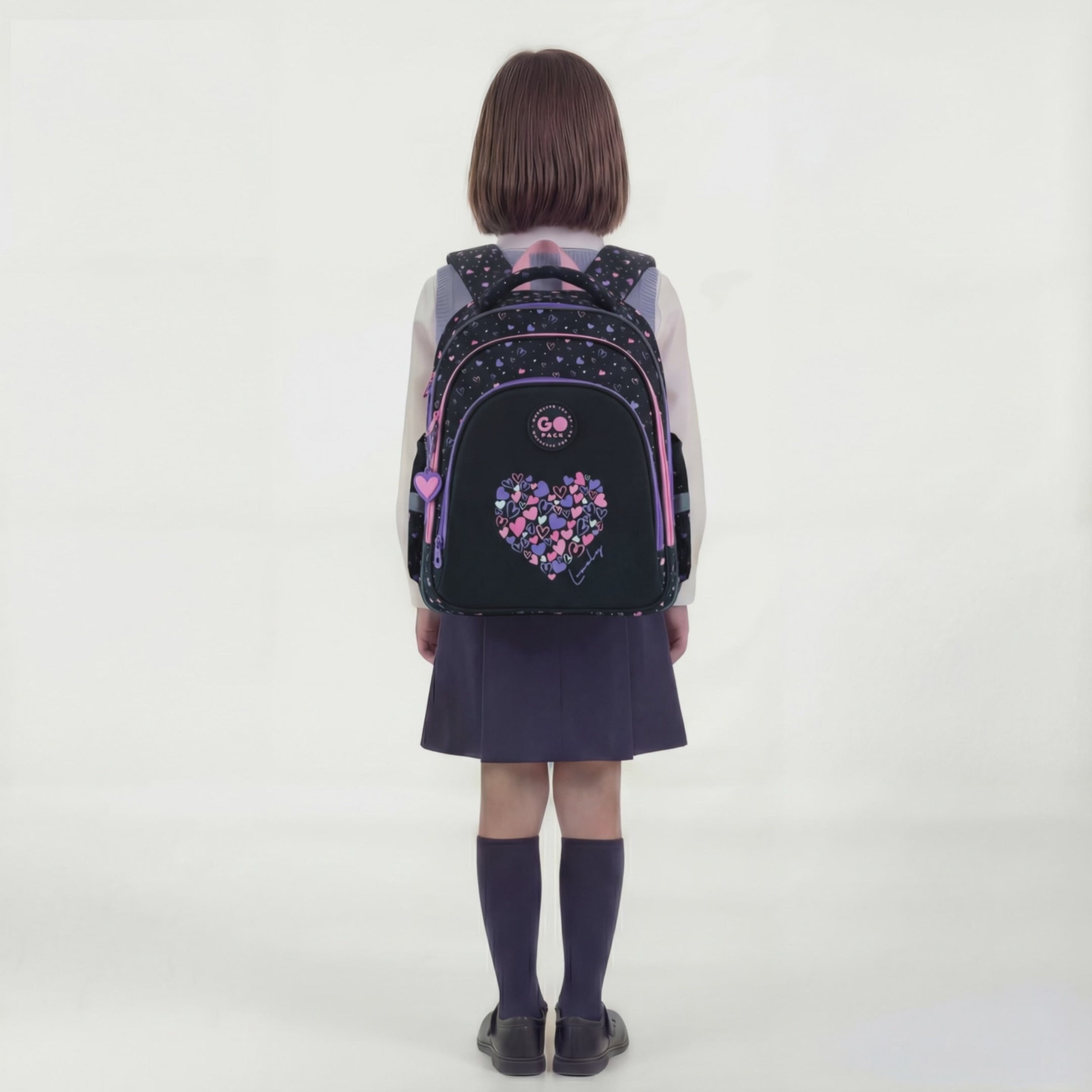 Завантажити відео: Рюкзак шкільний GoPack Education Bright&amp;Awesome GO26-2606S-3
