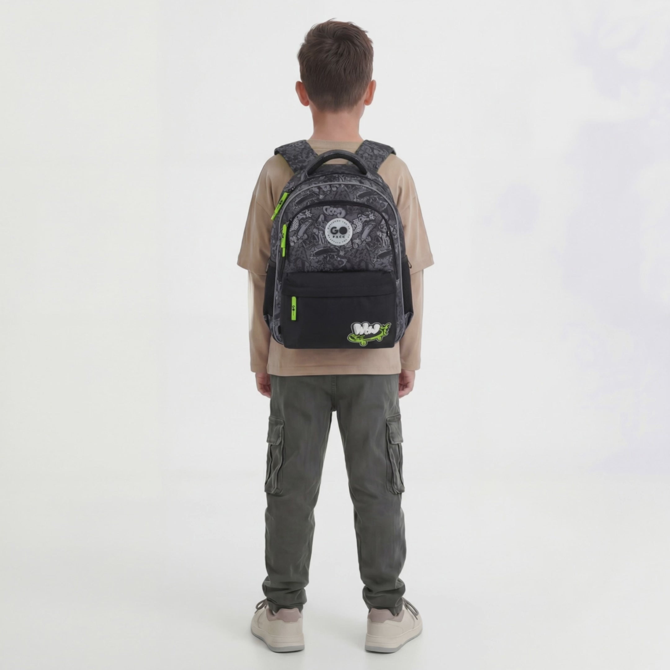 Завантажити відео: Рюкзак шкільний GoPack Education Wow Skate GO26-182M-7